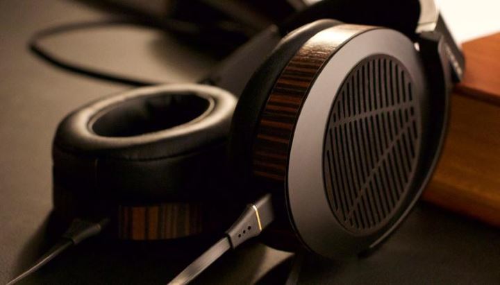 audeze_el8a